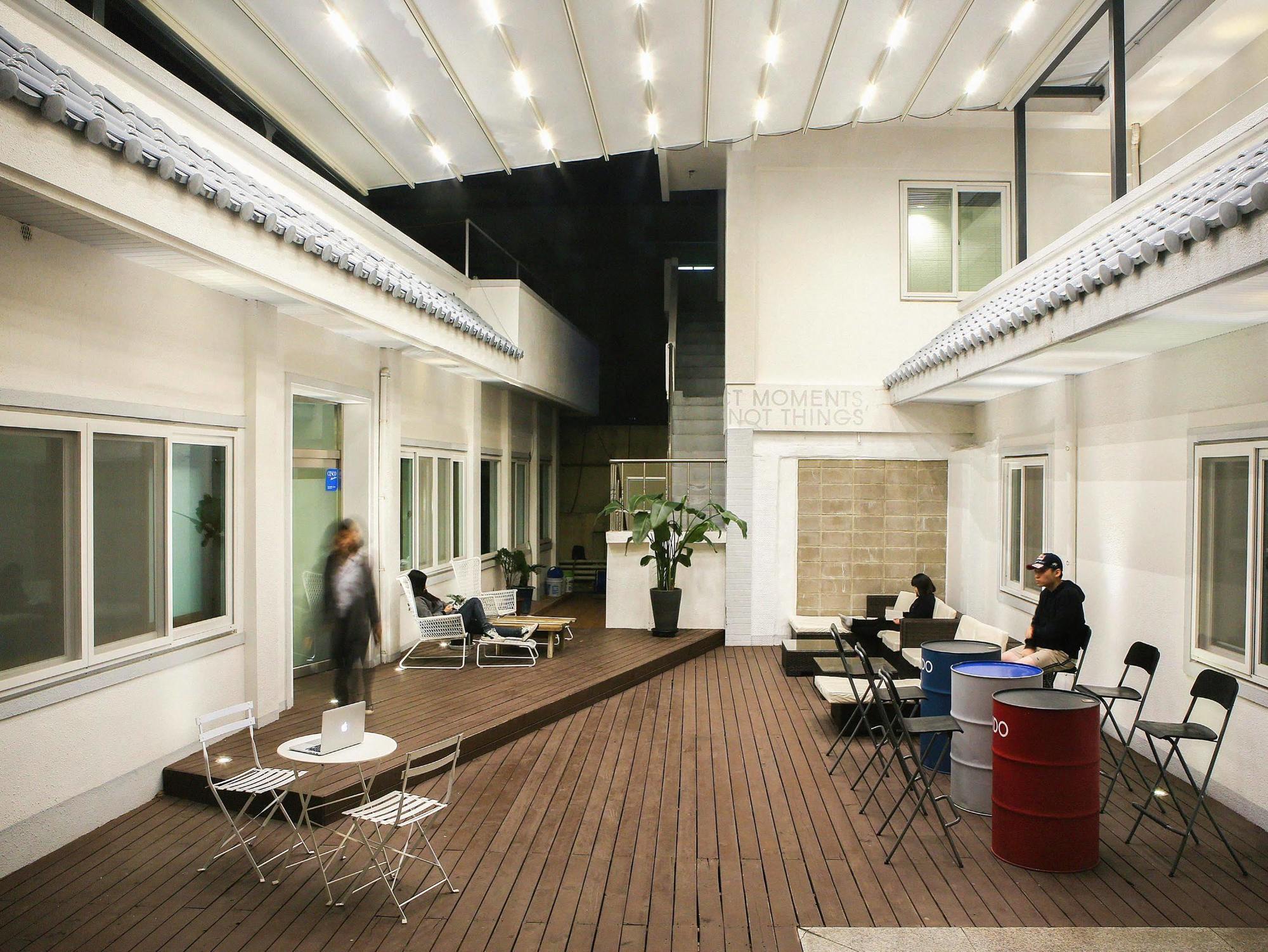 Mido Hostel Seogwipo Exterior foto